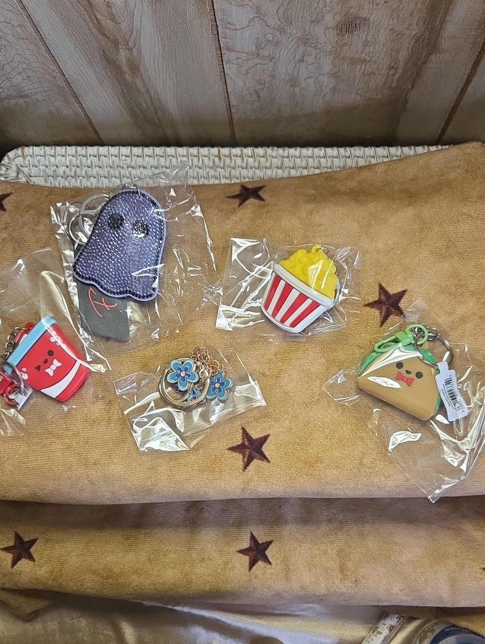 5 For 25 Key Chains And Bag Charms